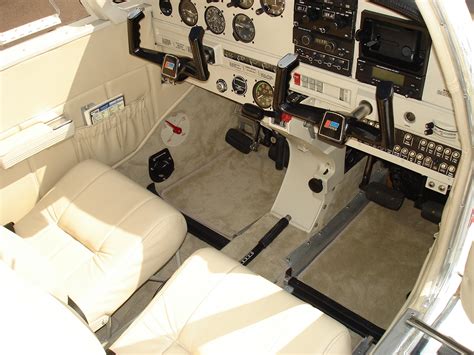 Knots 2U provides a series of interior parts for Piper PA-28 Models. . Piper cherokee 140 interior kits
